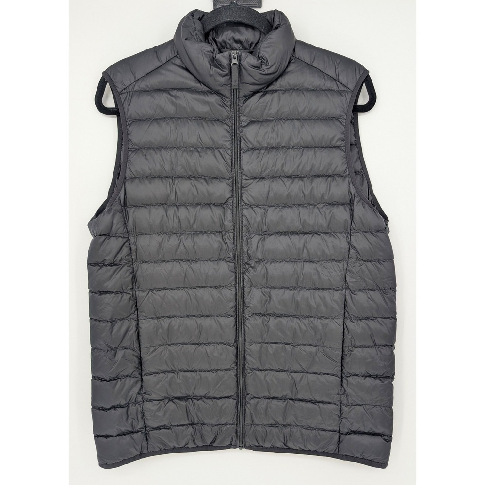 Uniqlo Ultra Light Down Packable Puffer Vest Mens Small Black Full Zip Quilted